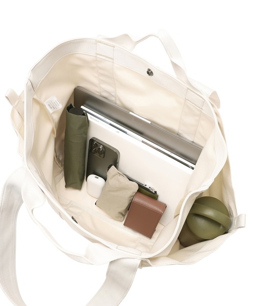 THE NORTH FACE(ザノースフェイス)の「Sunny Side Tote M NM72606(ショルダーバッグ・メンズ・ブルー/オフホワイト/グリーン・FREE)」の6枚目の写真