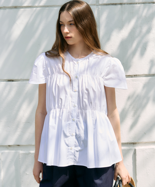 Ellioti（エリオティ）の「Rena Smocked Blouse_3Color（シャツ/ブラウス・レディース・ブラック/アイボリー/ホワイト・F）」の5枚目の写真