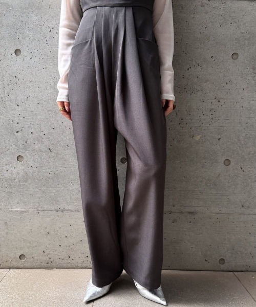 CIEL'AIR(シエルエアー)の「CAMI ALL IN ONE(キャミオールインワン)(つなぎ/オールインワン・レディース・チャコールグレー/グレイッシュベージュ・FREE)」の6枚目の写真