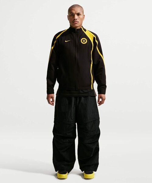 NIKE(ナイキ)の「ナイキ マッド 90 コレクション “Laser 90” メンズ ウーブン ジャケット / Nike Mad 90 Pack "Laser 90" Men's Woven Jacket IU4687-010 Black(ブルゾン・メンズ・ブラック・2XL/XL/M/L/S)」の3枚目の写真