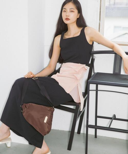 RODE SKO(ロデスコ)の「『別注』OUTDOOR PRODUCTS×hun RODESKO ONE SHOULDER(ショルダーバッグ・レディース・ブラック/ブラウン・-)」の17枚目の写真