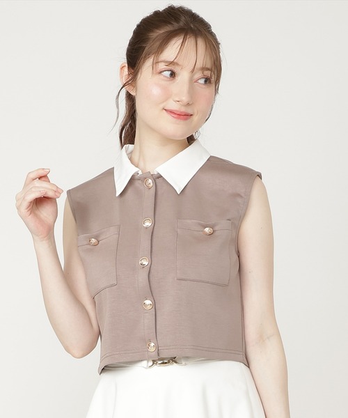 SWINGLE（スウィングル）の「エンブレムボタンシャツ衿カットプルオーバー（Tシャツ/カットソー・レディース・カーキ/ネイビー/サックスブルー・FREE）」の2枚目の写真