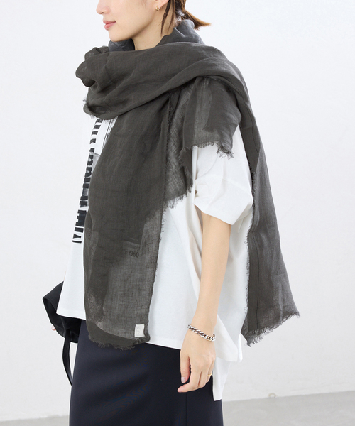 IENA(イエナ)の「NIMNIMDUAI/ニムニムデュアイ 別注 PREMIUM LINEN GAUZE STOLE ストール(ストール/ショール・レディース・ボルドー/グレー/ベージュ/チャコールグレー・FREE)」の10枚目の写真