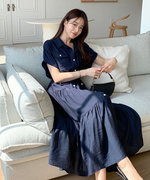 2ly2(トゥーリートゥー)の「シャツワンピース レディース 半袖 ロング丈 ティアード ベルト付き(ワンピース・レディース・ネイビー・FREE)」の9枚目の写真