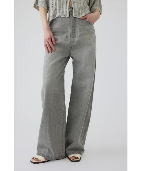 RIM.ARK(リムアーク)の「Middle straight light denim(ミドル ストレート ライト デニム)(デニムパンツ・レディース・グレー・36/34/38)」の9枚目の写真