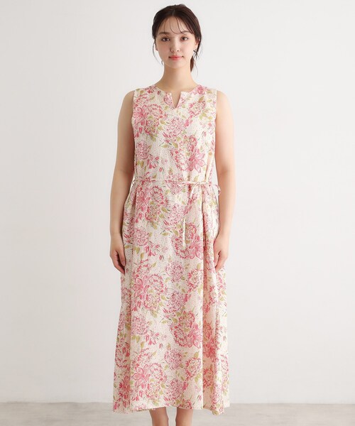 LAURA ASHLEY(ローラアシュレイ)の「【リネン100%/洗える】リリス柄ワンピース(ワンピース・レディース・ピンク系その他/ブルー系・38)」の11枚目の写真
