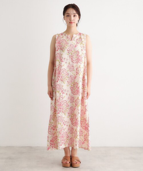 LAURA ASHLEY(ローラアシュレイ)の「【リネン100%/洗える】リリス柄ワンピース(ワンピース・レディース・ピンク系その他/ブルー系・38)」の19枚目の写真