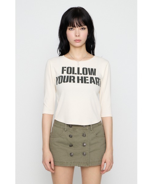 LAGUA GEM(ラグアジェム)の「IMPACT LETTERING トップス(Tシャツ/カットソー・レディース・ライトブラック/バーガンディー/オフホワイト・FREE)」の6枚目の写真