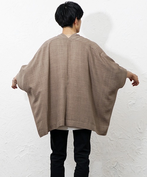 MinoriTY(マイノリティ)の「【MinoriTY】リネンタッチBIGポンチョ メンズ 夏服 ユニセックス 半袖 ワイド(その他アウター・メンズ・ブルー/ライトブラウン/チャコール・S/M/L)」の11枚目の写真