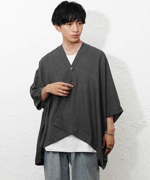 MinoriTY(マイノリティ)の「【MinoriTY】リネンタッチBIGポンチョ メンズ 夏服 ユニセックス 半袖 ワイド(その他アウター・メンズ・ブルー/ライトブラウン/チャコール・S/M/L)」の16枚目の写真