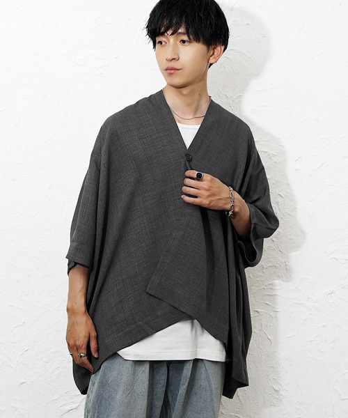 MinoriTY(マイノリティ)の「【MinoriTY】リネンタッチBIGポンチョ メンズ 夏服 ユニセックス 半袖 ワイド(その他アウター・メンズ・ブルー/ライトブラウン/チャコール・S/M/L)」の17枚目の写真