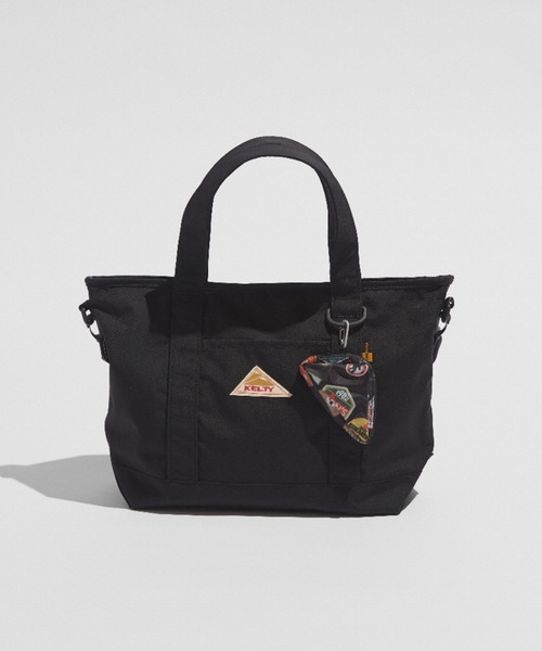 KELTY(ケルティ)の「総柄ポーチ付/限定モデル【KELTY】LIMITED ZIP TOTE S(トートバッグ・レディース・タン/ブラック/オリーブ・ONE SIZE)」の2枚目の写真
