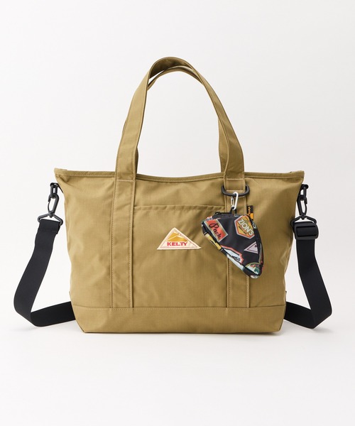 KELTY(ケルティ)の「総柄ポーチ付/限定モデル【KELTY】LIMITED ZIP TOTE S(トートバッグ・レディース・タン/ブラック/オリーブ・ONE SIZE)」の8枚目の写真