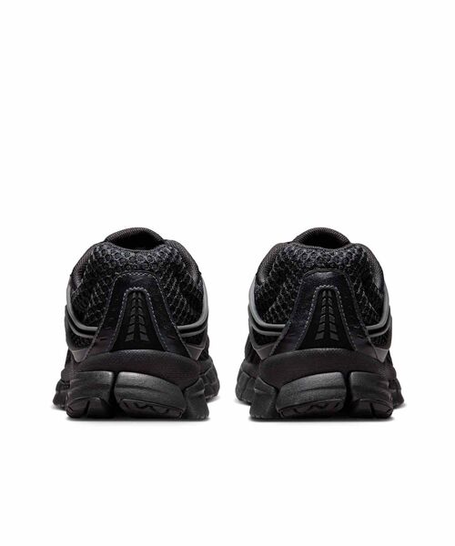 NIKE（ナイキ）の「ナイキ ズーム スカイロン 11 ウィメンズシューズ / Nike Zoom Skylon 11 Women's Shoes IU7360-002 Black（スニーカー・レディース・ブラック・24.5/26/25.5/22.5/22/25/24/23.5/23）」の6枚目の写真