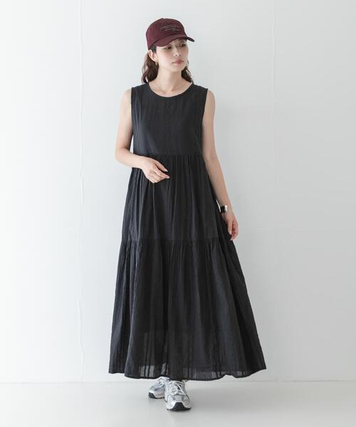 URBAN RESEARCH Sonny Label(アーバンリサーチサニーレーベル)の「コットンティアードサッカーワンピース(ワンピース・レディース・ブラウン/ブラック/レッド・FREE)」の7枚目の写真