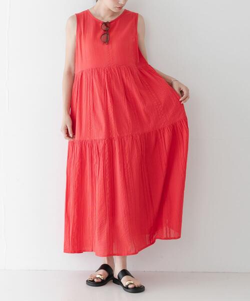 URBAN RESEARCH Sonny Label(アーバンリサーチサニーレーベル)の「コットンティアードサッカーワンピース(ワンピース・レディース・ブラウン/ブラック/レッド・FREE)」の19枚目の写真