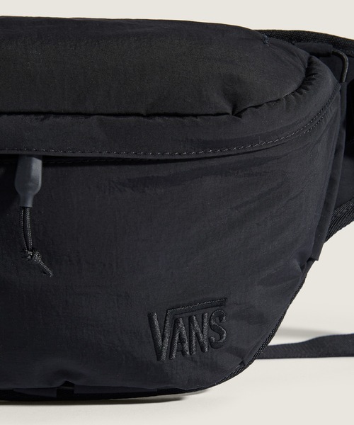 VANS(バンズ)の「TREK-REC スリングバッグ / Trek-Rec Breeze Sling Bag Blac VN000SSFBLK1(ショルダーバッグ・メンズ・ブラック・ONE SIZE)」の4枚目の写真