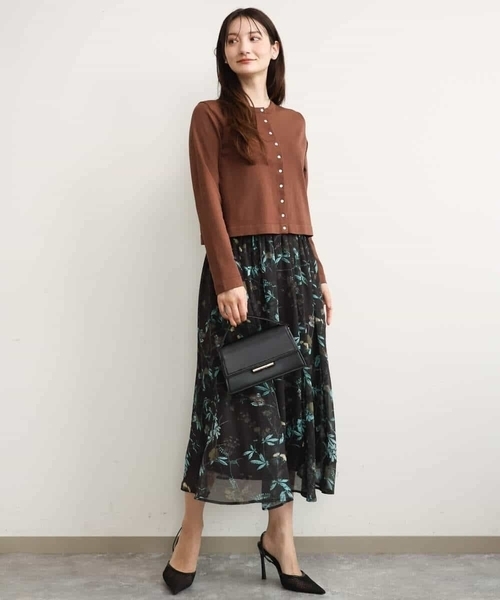 MK MICHEL KLEIN（エムケーミッシェルクラン）の「[洗える]水彩花柄シフォンスカート（スカート・レディース・ダークブラウン/キャメル・38）」の14枚目の写真