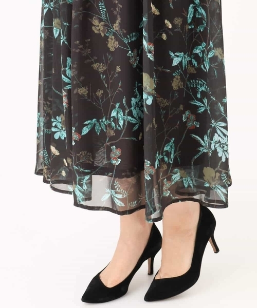 MK MICHEL KLEIN（エムケーミッシェルクラン）の「[洗える]水彩花柄シフォンスカート（スカート・レディース・ダークブラウン/キャメル・38）」の8枚目の写真