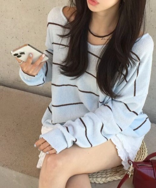 FLINEA（フリネア）の「Vネックボーダー柄薄手Tシャツ（Tシャツ/カットソー・レディース・ベージュ/ブルー・FREE）」の16枚目の写真