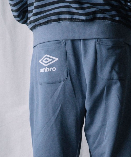 ALAND(エーランド)の「【UNISEX】ALAND×UMBRO/裏毛バレルパンツ(SET UP着用可能)(スウェットパンツ・レディース・ブラック/グレー/ブルー・LARGE/SMALL)」の16枚目の写真