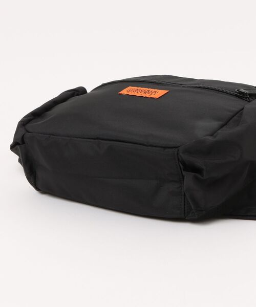 UNIVERSAL OVERALL(ユニバーサルオーバーオール)の「Action Square Waist Bag(ボディバッグ/ウエストポーチ・レディース・ブラック・FREE)」の3枚目の写真
