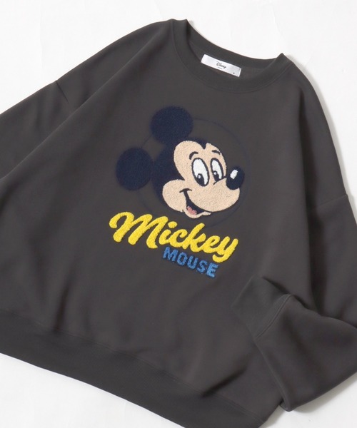 Disney(ディズニー)の「別注 Disney(ディズニー)キャラクターサガラ刺繍スウェットトレーナー(裏起毛)ミッキーマウス ミニーマウス(スウェット・レディース・パープル/グレー系その他/ブラック系1/ライトピンク・M/L)」の2枚目の写真