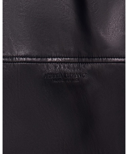 ARMANI EXCHANGE(アルマーニエクスチェンジ)の「【A|X アルマーニ エクスチェンジ】シープレザー ライトパファー ボンバージャケット(ブルゾン・メンズ・ブラック・LARGE/MEDIUM/SMALL/X-LARGE/X-SMALL)」の3枚目の写真