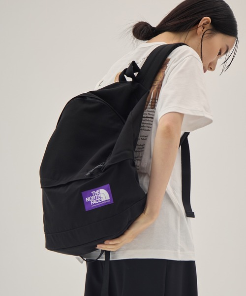 THE NORTH FACE PURPLE LABEL(ザ ノースフェイス パープルレーベル)の「【THE NORTH FACE PURPLE LABEL/ザ・ノース・フェイス パープルレーベル】Field Day Pack/フィールド デイパック/バックパック/リュック/通勤バッグ/軽量(バックパック/リュック・レディース・ブラウン/ブラック/ライトグレー・FREE)」の2枚目の写真