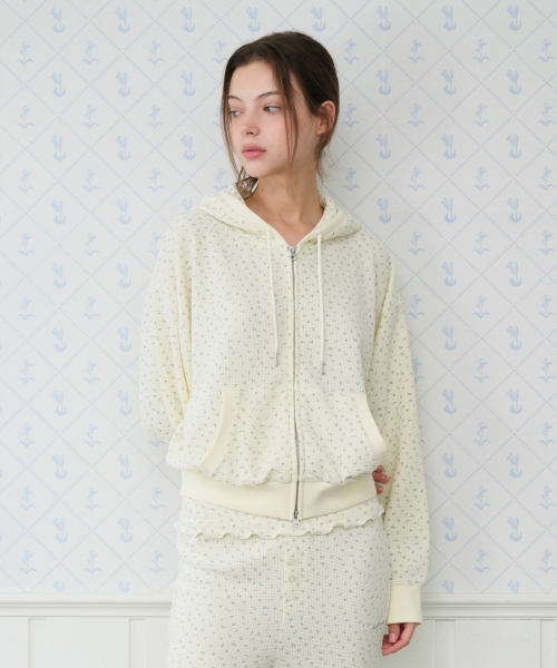 AMESWORLDWIDE(アメスワールドワイド)の「CLASSIC FLOWER WAFFLE HOODIE ZIP-UP CREAM(パーカー・レディース・その他・FREE)」の3枚目の写真