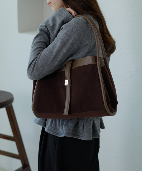 apres jour clair(アプレジュールクレア)の「【apres jour clair】2WAYデザインスウェードバッグ(ショルダーバッグ・レディース・ベージュ/ブラウン系その他/ブラック・フリ-)」の10枚目の写真