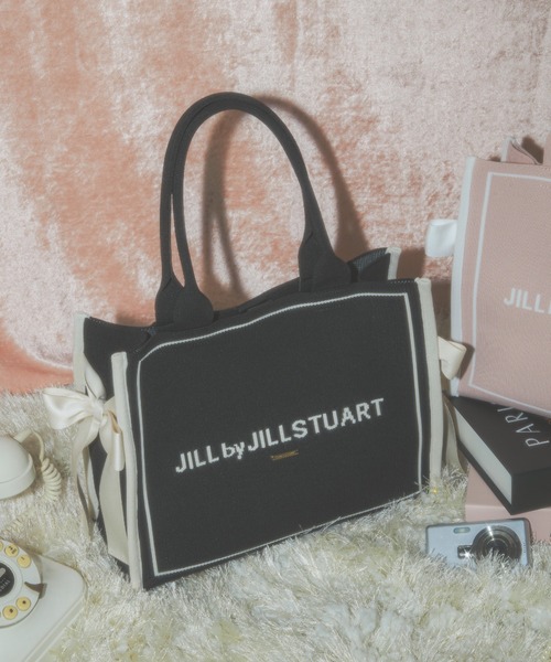 JILL by JILL STUART（ジルバイジルスチュアート）の「サイドリボンニットトートバッグ（ショルダーバッグ・レディース・ブラック/ピンク・FREE）」の2枚目の写真