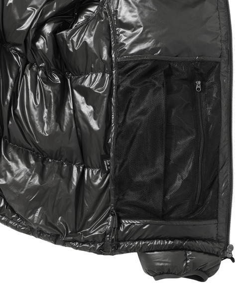 NANGA(ナンガ)の「NANGA MOUNTAIN LODGE DOWN JACKET(ダウンジャケット/コート・メンズ・ブラック・L/M)」の9枚目の写真