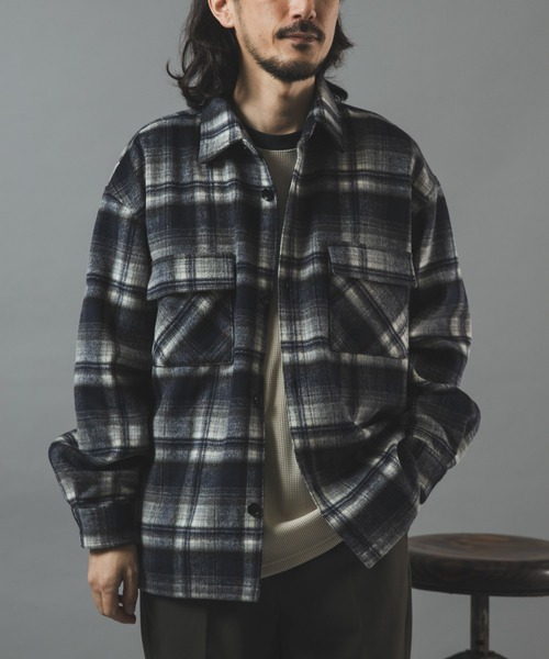 ITEMS URBANRESEARCH（アイテムズ アーバンリサーチ）の「シャギーチェック CPO シャツジャケット（カバーオール・メンズ・ブラック/ブラウン/ネイビー・MEDIUM/LARGE）」の3枚目の写真