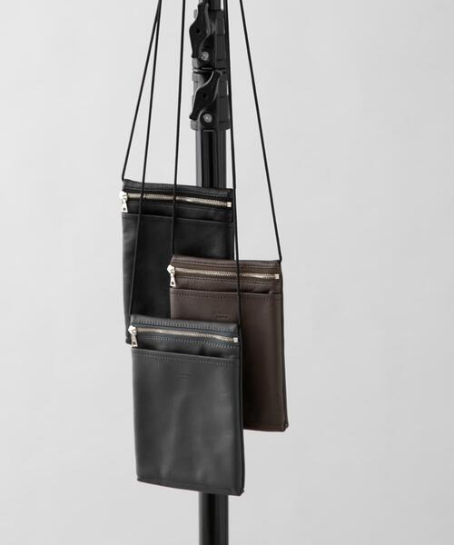STANDARD SUPPLY（スタンダードサプライ）の「『別注』STANDARD SUPPLY×DOORS　SLING PURSE M/L（ショルダーバッグ・メンズ・グレー/ブラック/ブラウン・ONE）」の21枚目の写真