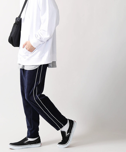 WEGO（ウィゴー）の「WEGO/ベロアトラックパンツ（その他パンツ・メンズ・ブラック/ネイビー・MEDIUM/LARGE）」の16枚目の写真