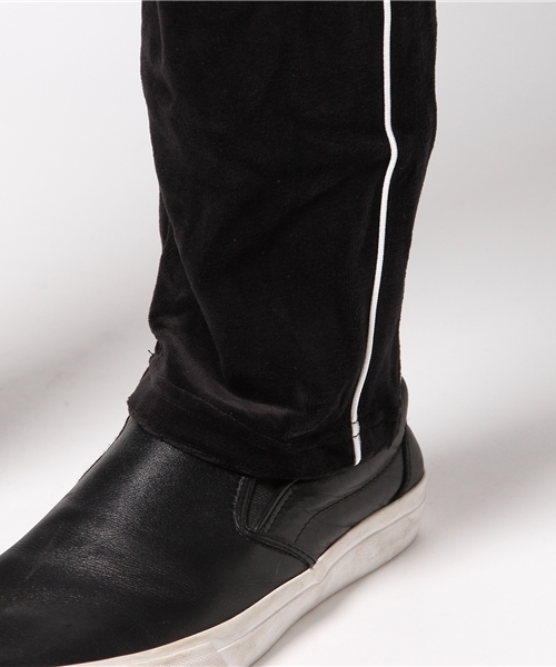 WEGO（ウィゴー）の「WEGO/ベロアトラックパンツ（その他パンツ・メンズ・ブラック/ネイビー・MEDIUM/LARGE）」の7枚目の写真