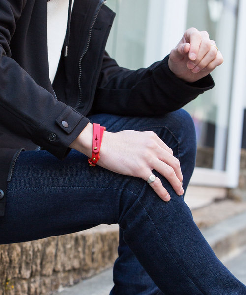 NANO universe（ナノユニバース）の「ダブルイタリーレザーブレス（ブレスレット・メンズ・ブラック/ネイビー/イエロー/キャメル/レッド・FREE）」の19枚目の写真