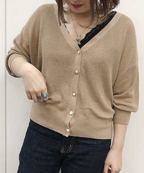 apres jour（アプレジュール）の「マルチレトロボタンカーディガン【ZOZOTOWN限定アイテム】（カーディガン/ボレロ・レディース・アイボリー/ベージュ/ラベンダー・フリー）」の10枚目の写真