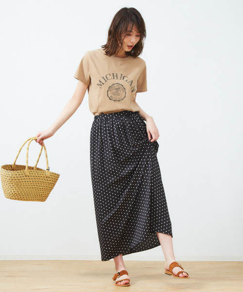 REMI RELIEF(レミレリーフ)の「REMI RELIEF プリントT(Tシャツ/カットソー・レディース・オフホワイト/ベージュ/ブラック・FREE)」の9枚目の写真