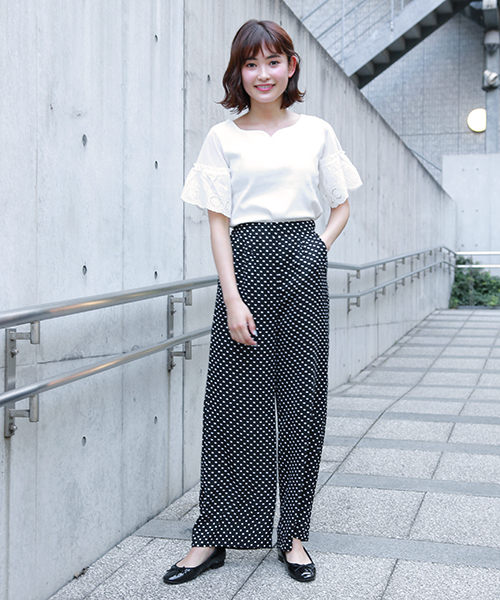 apres jour(アプレジュール)の「ハートネック袖レーストップス【ZOZOTOWN限定アイテム】(Tシャツ/カットソー・レディース・ブラック/ベージュ/オフホワイト・フリー)」の17枚目の写真