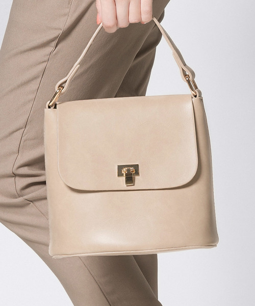 直売販売品 Plain Clothing プレーンクロージング の フラップ付きフェイクレザー2wayショルダー ハンドバッグ ショルダーバッグ 売り人気 Temple Mebou Org