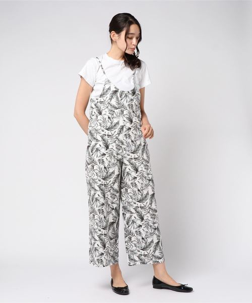 VENCEEXCHANGE(ヴァンスエクスチェンジ)の「麻レーヨンロンパース(サロペット/オーバーオール・レディース・ホワイト/ダークグレー/ブラック/オリーブ・M/L)」の8枚目の写真