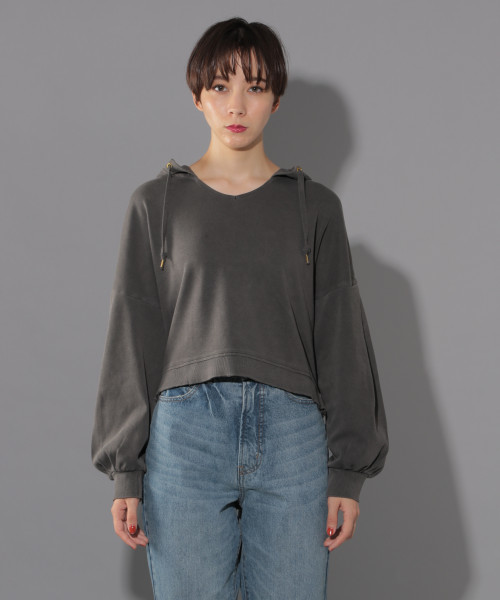 PAGEBOY(ページボーイ)の「VINTAGEユルパーカー(パーカー・レディース・チャコールグレー/アイボリー/サックスブルー・FREE)」の9枚目の写真