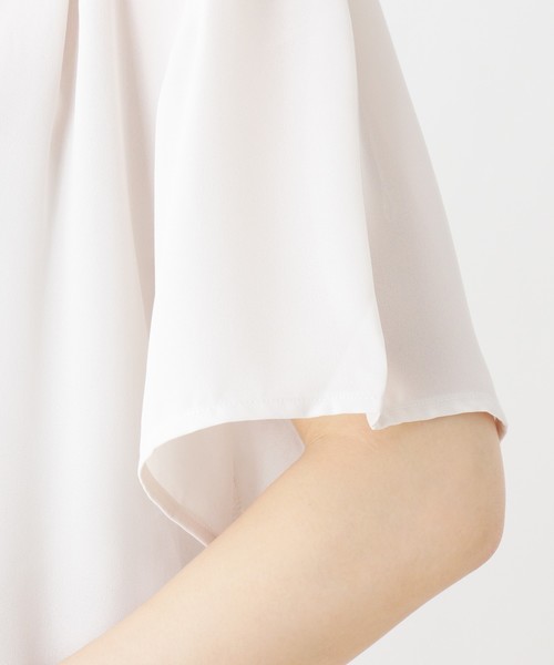 grove(グローブ)の「ジョーゼット切り替えプルオーバー(Tシャツ/カットソー・レディース・ライトグレー/ブラック/カーキ/ダークブラウン・02/03)」の9枚目の写真