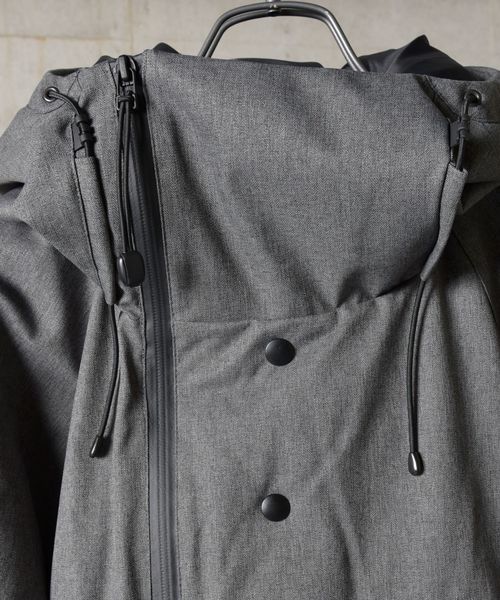 河田フェザー（カワダフェザー）の「SHIPS Days:河田フェザー フードダウンジャケット（ダウンジャケット/コート・メンズ・ネイビー/グレー・SMALL/MEDIUM/LARGE）」の9枚目の写真