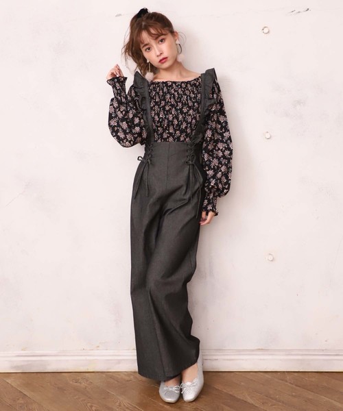 one after another NICE CLAUP（ワンアフターアナザーナイスクラップ）の「フリルサス付き ダブルレースアップパンツ（その他パンツ・レディース・ベージュ/ピンク/ブラック系その他/ドット・FREE）」の2枚目の写真