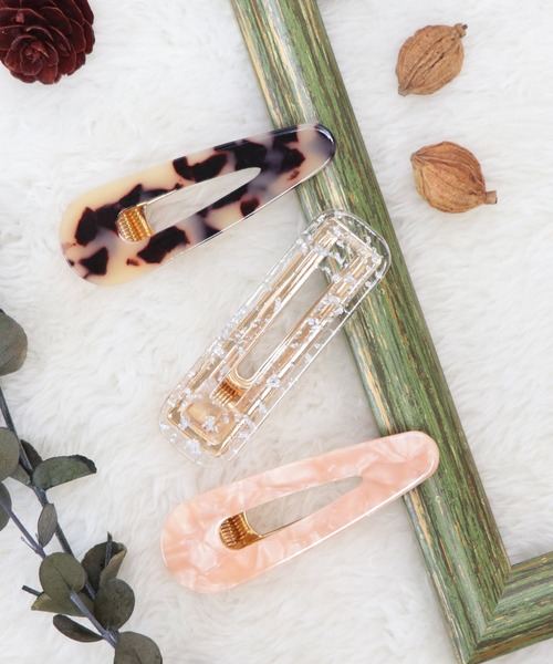 Esime（エシミー）の「【単品】ヘアクリップ（ヘアピン・レディース・ブラック/ブラウン/グレー/レッド/ピンク/ブルー/グリーン/ライトブラウン/パープル/アイボリー/ネイビー/その他/ブラウン系その他/キャメル/B/C/I/J・FREE）」の15枚目の写真