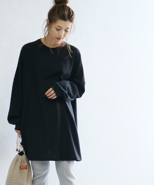 reca（レカ）の「ゆったりラフな着心地◆超ビッグシルエットカットソー（Tシャツ/カットソー・レディース・ブラック/ベージュ/アイボリー/ブラウン/ブルー系その他・FREE）」の2枚目の写真