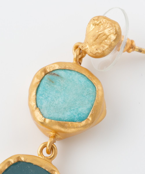 HELIOPOLE（エリオポール）の「ZARIIN: ターコイズロングピアス（ピアス（両耳用）・レディース・ターコイズブルー・F）」の2枚目の写真